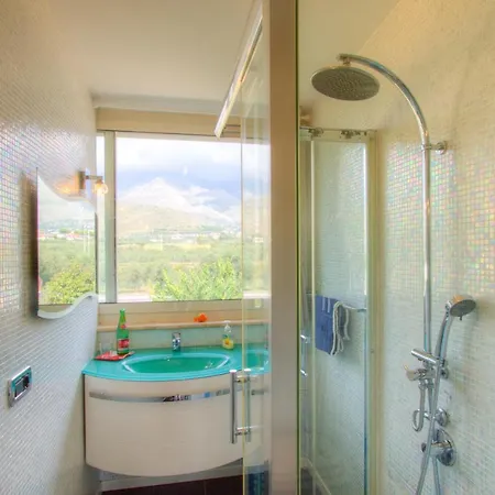 Apartment Spiaggia 350mt Panoramica Aria Cond Internet Terrazza 2camere 2bagni
